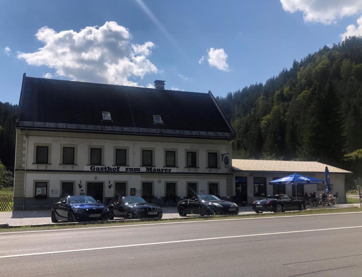 Отель Gasthof Zum Maurer Мариацелль Экстерьер фото