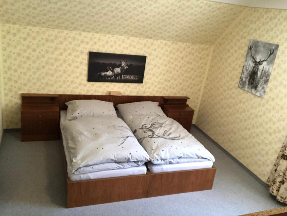 Отель Gasthof Zum Maurer Мариацелль Экстерьер фото